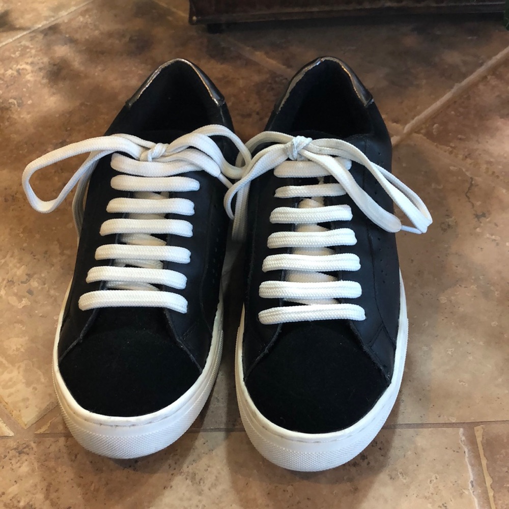 EUC Steve Madden sneakers 6.5